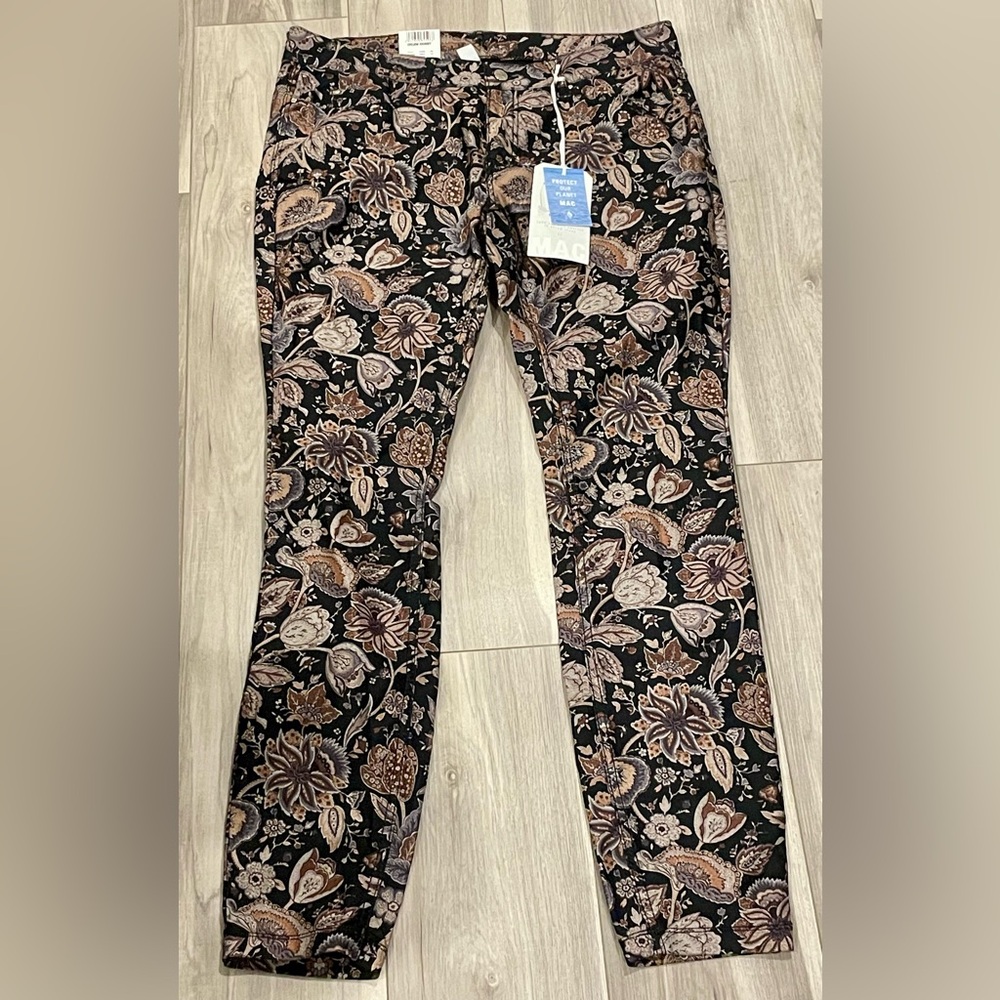 NWT MAC Black Floral With Cream & Brown Patterned Jeans